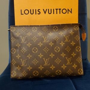 SOLD!!"Louis Vuitton Toiletry Toilette 26 Clutch
